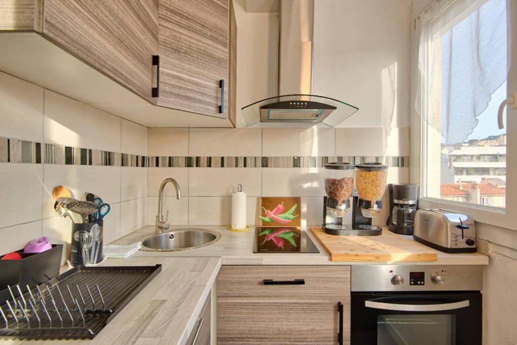 Le Bonheur Des Catalans Apartment Marseille Luaran gambar