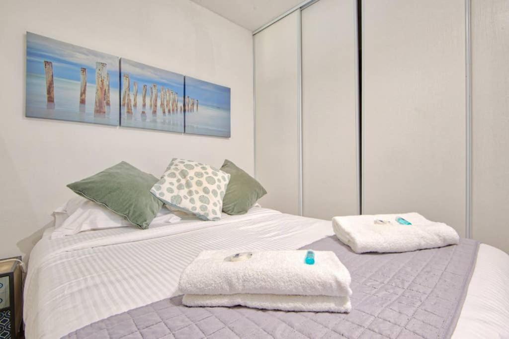 Le Bonheur Des Catalans Apartment Marseille Luaran gambar
